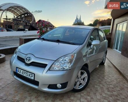 Серый Тойота Королла Версо, объемом двигателя 2.2 л и пробегом 197 тыс. км за 7300 $, фото 60 на Automoto.ua