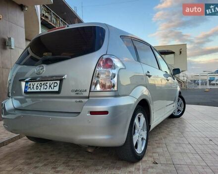 Серый Тойота Королла Версо, объемом двигателя 2.2 л и пробегом 197 тыс. км за 7300 $, фото 64 на Automoto.ua
