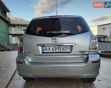 Серый Тойота Королла Версо, объемом двигателя 2.2 л и пробегом 197 тыс. км за 7300 $, фото 72 на Automoto.ua