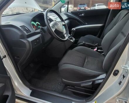 Серый Тойота Королла Версо, объемом двигателя 2.2 л и пробегом 197 тыс. км за 7300 $, фото 52 на Automoto.ua