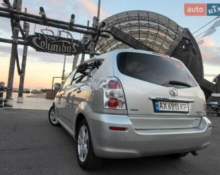 Серый Тойота Королла Версо, объемом двигателя 2.2 л и пробегом 197 тыс. км за 7300 $, фото 12 на Automoto.ua