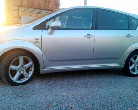 Серый Тойота Королла Версо, объемом двигателя 2 л и пробегом 295 тыс. км за 2699 $, фото 3 на Automoto.ua