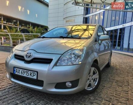 Серый Тойота Королла Версо, объемом двигателя 2.2 л и пробегом 197 тыс. км за 7300 $, фото 98 на Automoto.ua