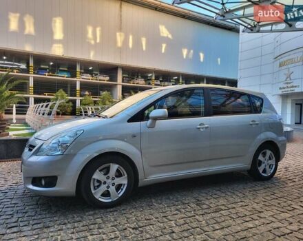 Серый Тойота Королла Версо, объемом двигателя 2.2 л и пробегом 197 тыс. км за 7300 $, фото 94 на Automoto.ua