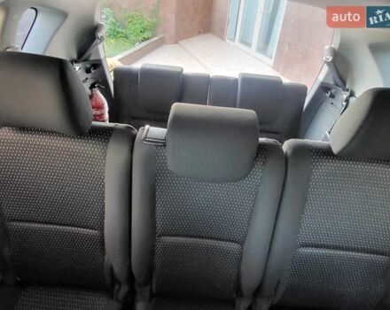 Серый Тойота Королла Версо, объемом двигателя 2.2 л и пробегом 197 тыс. км за 7300 $, фото 54 на Automoto.ua