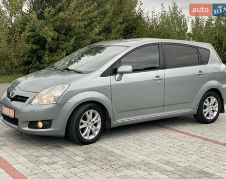 Серый Тойота Королла Версо, объемом двигателя 2.2 л и пробегом 275 тыс. км за 7400 $, фото 16 на Automoto.ua