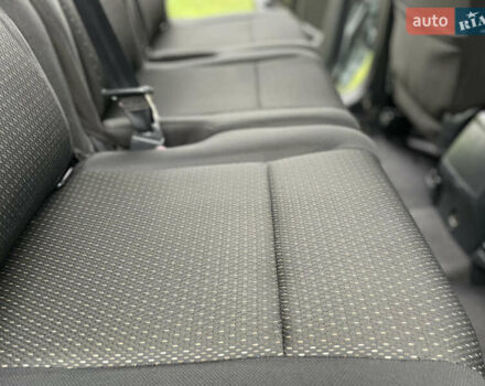 Серый Тойота Королла Версо, объемом двигателя 2.2 л и пробегом 275 тыс. км за 7400 $, фото 24 на Automoto.ua