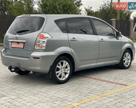Серый Тойота Королла Версо, объемом двигателя 2.2 л и пробегом 275 тыс. км за 7400 $, фото 8 на Automoto.ua