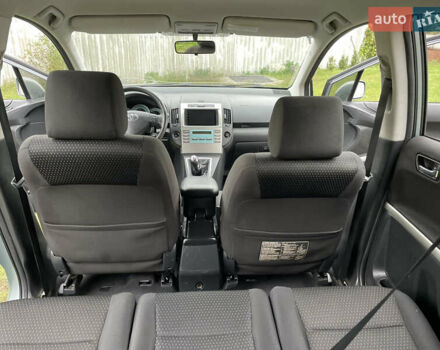 Серый Тойота Королла Версо, объемом двигателя 2.2 л и пробегом 275 тыс. км за 7400 $, фото 21 на Automoto.ua