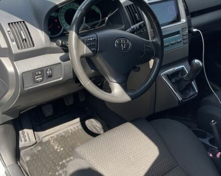 Сірий Тойота Королла Версо, об'ємом двигуна 2.2 л та пробігом 337 тис. км за 6600 $, фото 6 на Automoto.ua