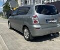 Сірий Тойота Королла Версо, об'ємом двигуна 2.2 л та пробігом 337 тис. км за 6600 $, фото 5 на Automoto.ua