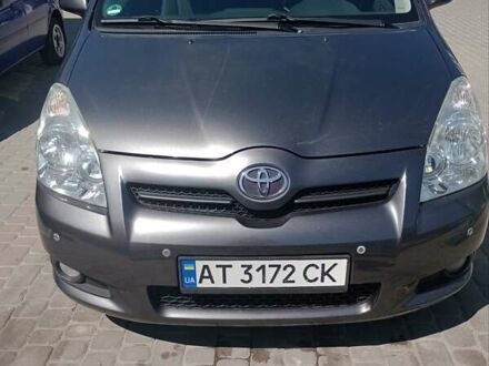 Тойота Королла Версо 2007 в Ивано-Франковске на Automoto.ua Серый Тойота Королла Версо, объемом двигателя 2.2 л и пробегом 200 тыс. км за 6800 $, фото 1 на Automoto.ua