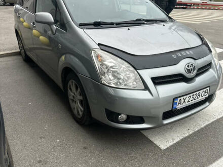 Тойота Королла Версо 2009 в Харькове на Automoto.ua Серый Тойота Королла Версо, объемом двигателя 2.23 л и пробегом 278 тыс. км за 6800 $, фото 1 на Automoto.ua