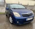 Синий Тойота Королла Версо, объемом двигателя 6 л и пробегом 260 тыс. км за 5700 $, фото 1 на Automoto.ua