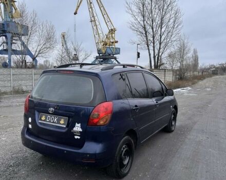 Синій Тойота Королла Версо, об'ємом двигуна 2 л та пробігом 235 тис. км за 1550 $, фото 2 на Automoto.ua