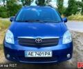 Синій Тойота Королла Версо, об'ємом двигуна 1.8 л та пробігом 400 тис. км за 4500 $, фото 1 на Automoto.ua