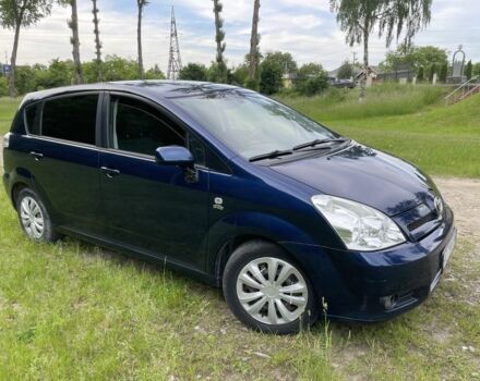 Синий Тойота Королла Версо, объемом двигателя 2 л и пробегом 314 тыс. км за 5600 $, фото 2 на Automoto.ua