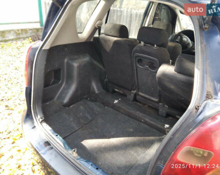 Синий Тойота Королла Версо, объемом двигателя 1.8 л и пробегом 270 тыс. км за 1150 $, фото 3 на Automoto.ua