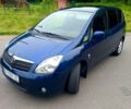 Синий Тойота Королла Версо, объемом двигателя 2 л и пробегом 398 тыс. км за 5000 $, фото 1 на Automoto.ua