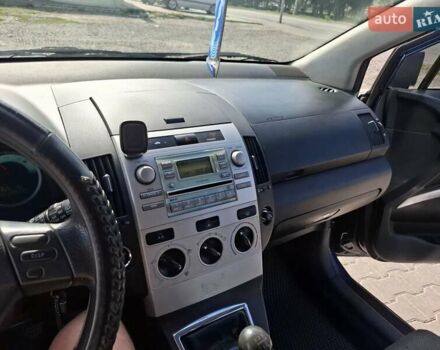 Синій Тойота Королла Версо, об'ємом двигуна 1.6 л та пробігом 326 тис. км за 5000 $, фото 3 на Automoto.ua