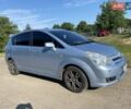 Синій Тойота Королла Версо, об'ємом двигуна 2 л та пробігом 381 тис. км за 5500 $, фото 1 на Automoto.ua