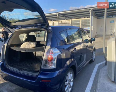 Синий Тойота Королла Версо, объемом двигателя 2 л и пробегом 270 тыс. км за 6100 $, фото 6 на Automoto.ua