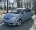 Синий Тойота Королла Версо, объемом двигателя 2.2 л и пробегом 340 тыс. км за 6000 $, фото 1 на Automoto.ua