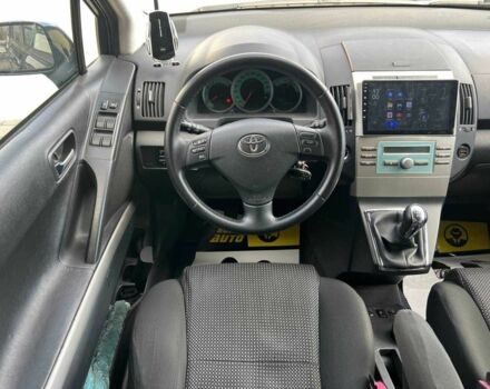 Синий Тойота Королла Версо, объемом двигателя 2.2 л и пробегом 268 тыс. км за 7800 $, фото 22 на Automoto.ua