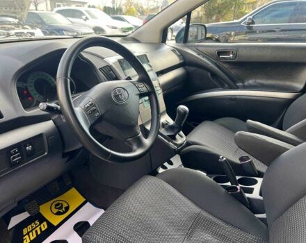 Синий Тойота Королла Версо, объемом двигателя 2.2 л и пробегом 268 тыс. км за 7800 $, фото 10 на Automoto.ua