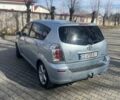 Синий Тойота Королла Версо, объемом двигателя 2.2 л и пробегом 340 тыс. км за 6000 $, фото 1 на Automoto.ua