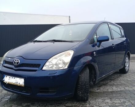 Синий Тойота Королла Версо, объемом двигателя 0 л и пробегом 300 тыс. км за 2400 $, фото 1 на Automoto.ua