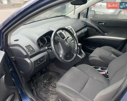 Синий Тойота Королла Версо, объемом двигателя 2.23 л и пробегом 334 тыс. км за 5100 $, фото 4 на Automoto.ua