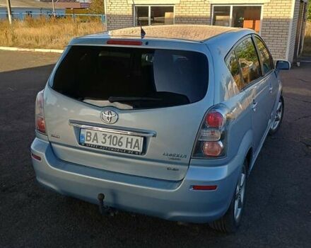 Синий Тойота Королла Версо, объемом двигателя 2.23 л и пробегом 220 тыс. км за 6999 $, фото 4 на Automoto.ua