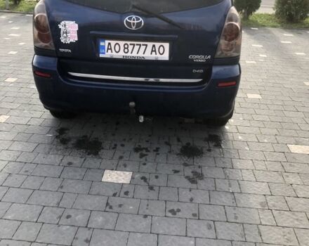 Синий Тойота Королла Версо, объемом двигателя 2.2 л и пробегом 320 тыс. км за 5700 $, фото 1 на Automoto.ua