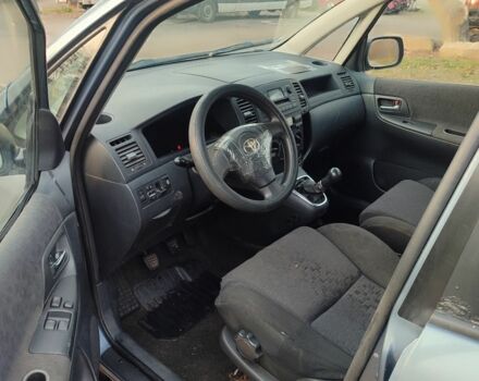 Синий Тойота Королла Версо, объемом двигателя 0 л и пробегом 260 тыс. км за 2300 $, фото 4 на Automoto.ua