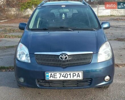 Синій Тойота Королла Версо, об'ємом двигуна 1.8 л та пробігом 240 тис. км за 4300 $, фото 1 на Automoto.ua