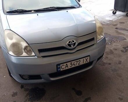 Синий Тойота Королла Версо, объемом двигателя 1.79 л и пробегом 270 тыс. км за 5300 $, фото 1 на Automoto.ua