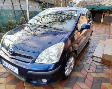 Синій Тойота Королла Версо, об'ємом двигуна 2 л та пробігом 305 тис. км за 5900 $, фото 1 на Automoto.ua
