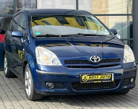 Синий Тойота Королла Версо, объемом двигателя 2.2 л и пробегом 268 тыс. км за 7800 $, фото 1 на Automoto.ua