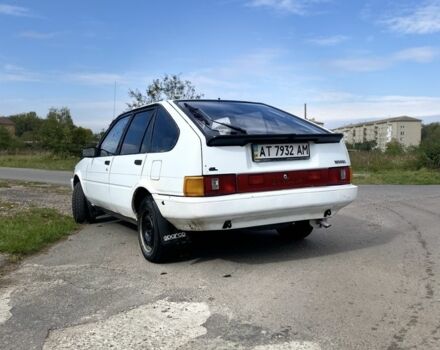 Белый Тойота Королла, объемом двигателя 1.3 л и пробегом 340 тыс. км за 850 $, фото 1 на Automoto.ua