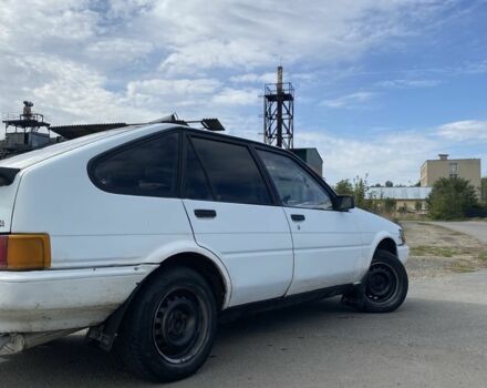 Белый Тойота Королла, объемом двигателя 1.3 л и пробегом 340 тыс. км за 850 $, фото 2 на Automoto.ua