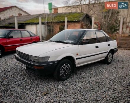 Белый Тойота Королла, объемом двигателя 1.3 л и пробегом 270 тыс. км за 1300 $, фото 8 на Automoto.ua