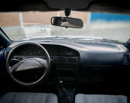 Белый Тойота Королла, объемом двигателя 1.3 л и пробегом 300 тыс. км за 1300 $, фото 18 на Automoto.ua