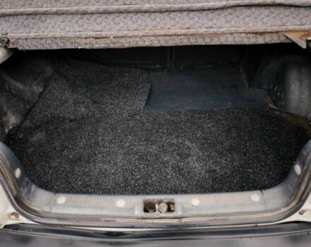 Белый Тойота Королла, объемом двигателя 1.3 л и пробегом 300 тыс. км за 1300 $, фото 20 на Automoto.ua