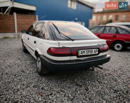 Белый Тойота Королла, объемом двигателя 1.3 л и пробегом 270 тыс. км за 1300 $, фото 6 на Automoto.ua