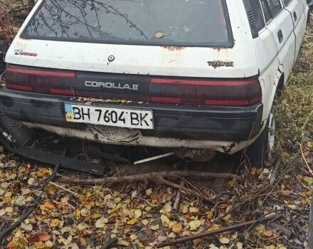 Белый Тойота Королла, объемом двигателя 1.5 л и пробегом 180 тыс. км за 473 $, фото 1 на Automoto.ua