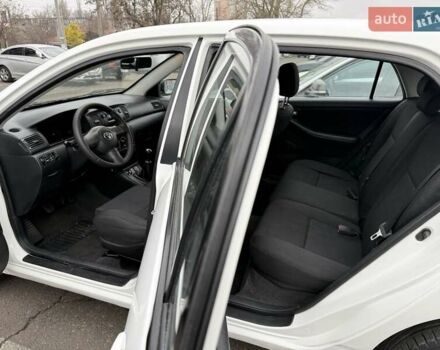 Белый Тойота Королла, объемом двигателя 1.4 л и пробегом 169 тыс. км за 5000 $, фото 22 на Automoto.ua