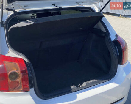 Белый Тойота Королла, объемом двигателя 1.4 л и пробегом 227 тыс. км за 3555 $, фото 9 на Automoto.ua