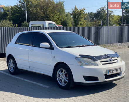 Белый Тойота Королла, объемом двигателя 1.4 л и пробегом 227 тыс. км за 3555 $, фото 2 на Automoto.ua