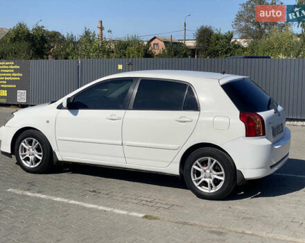 Белый Тойота Королла, объемом двигателя 1.4 л и пробегом 227 тыс. км за 3555 $, фото 4 на Automoto.ua